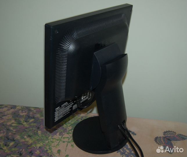 Монитор NEC