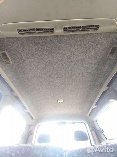 Обшивка потолка Nissan Serena c24