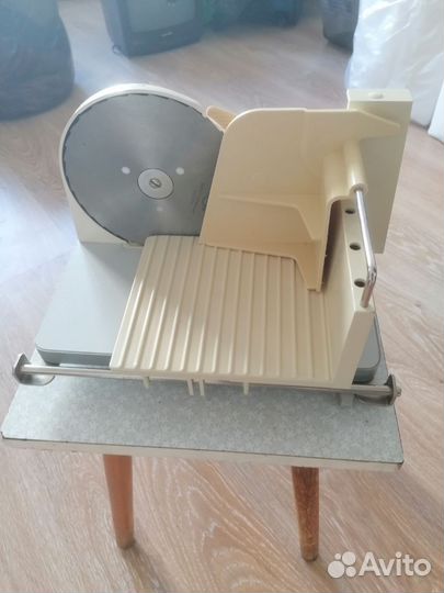 Хлеборезка