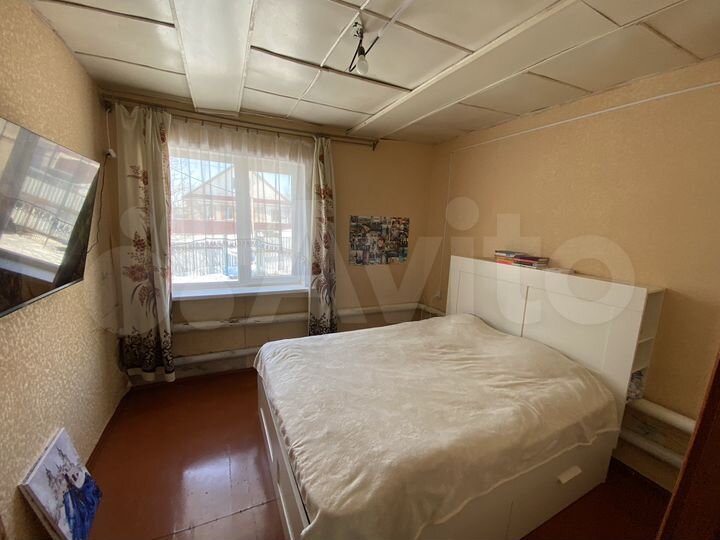 Дом 82 м² на участке 6,3 га