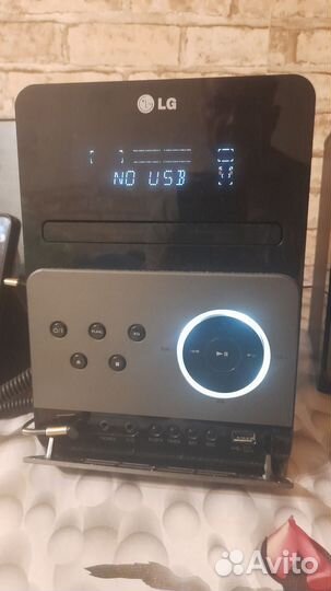 Музыкальный центр LG XB66