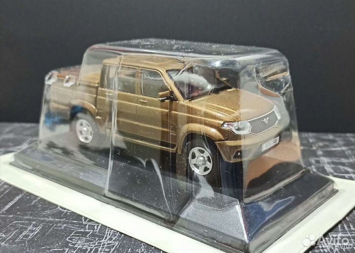 Уаз-3160/3162/3163/хантер 1/43