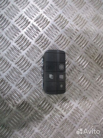 Блок кнопок Mercedes-Benz A9435400146