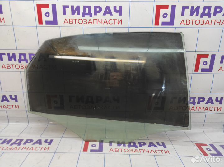Стекло двери задней правой Volkswagen Polo Sedan