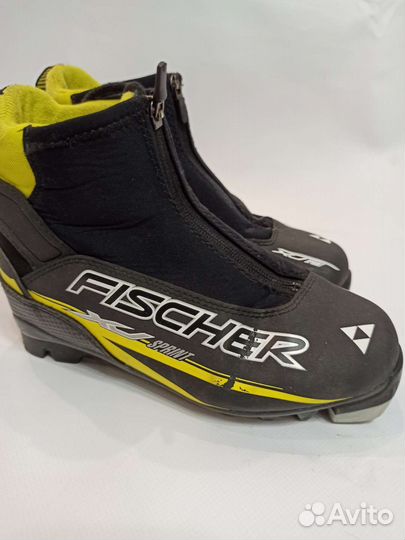 Лыжные ботинки fisher 36