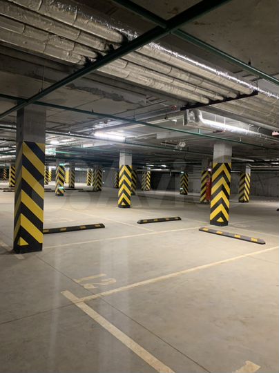 Машиноместо, 15 м²