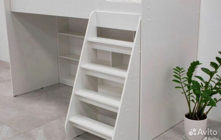 Детская кровать чердак