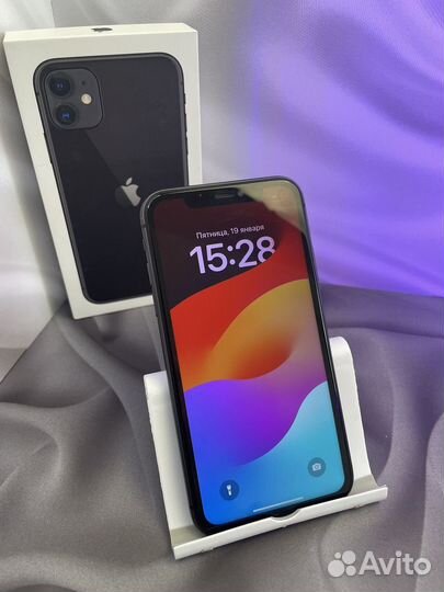 iPhone 11, 128 ГБ