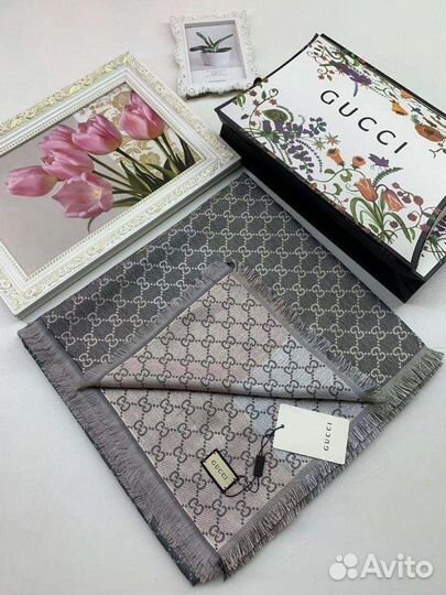 Платок Gucci