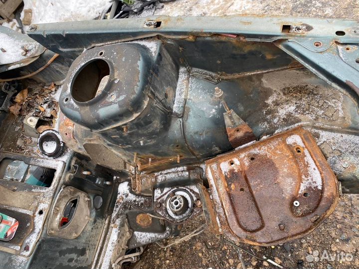 Четверть кузова передний левый LADA 2172 хэтчбек