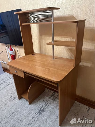 Компьютерный стол бу