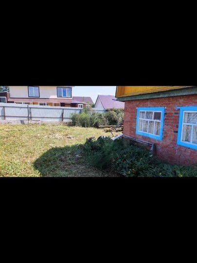 Дача 20 м² на участке 10 сот.