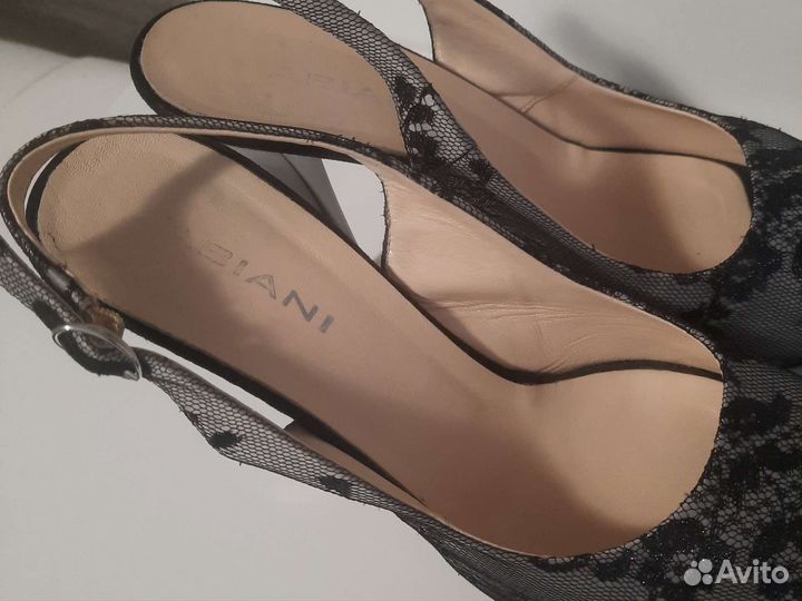 Босоножки fabiani 39,5