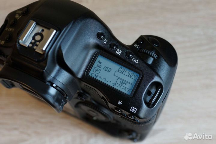 Canon EOS 1Ds mark lll в отличном состоянии