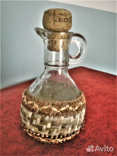 Сосуд для масла, уксуса