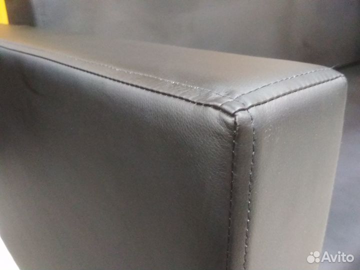 Новый офисный диван (экокожа) Д3М