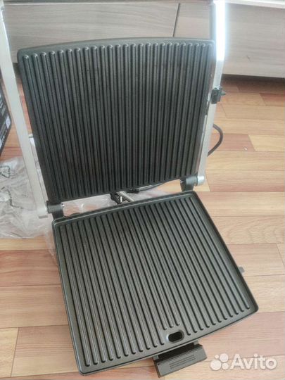 Электрогриль Redmond RGM-M801