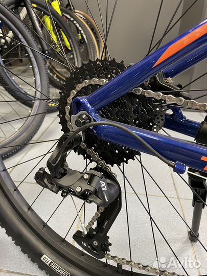 Горный велосипед 29 полуфэтбайк