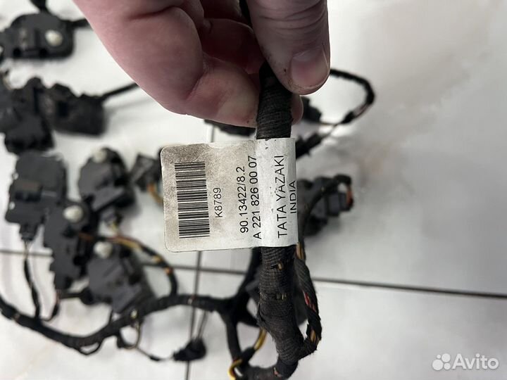 Проводка отопителя Mercedes S221