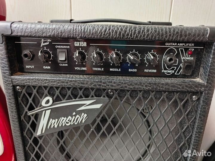 Электрогитара Fender Squier HSS +Комбик 15вт +к-кт