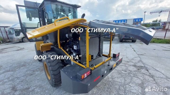 Фронтальный погрузчик XCMG XC938, 2024