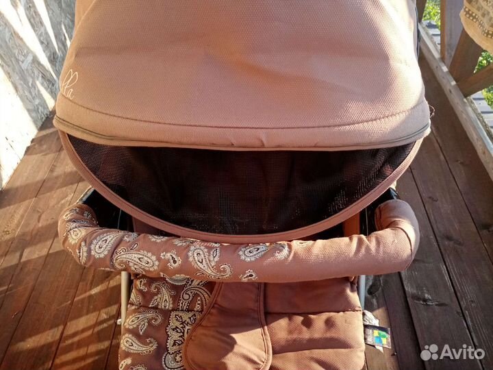 Прогулочная коляска capella