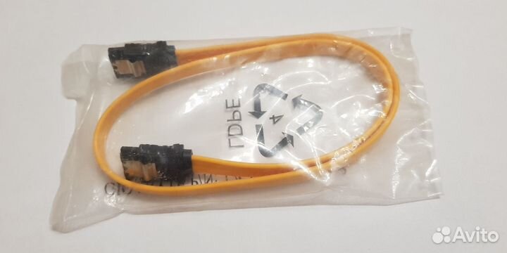 SATA кабели - по 3 штуки и больше