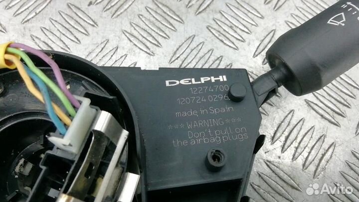 Переключатель поворотов подрулевой Opel Corsa D