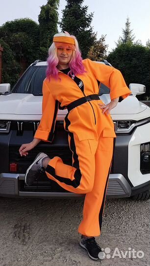 Костюм для аниматора неоновый, на химическое шоу