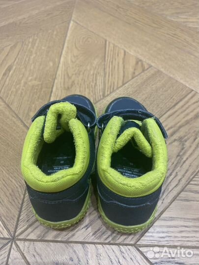 Ботинки демисезонные 23 размер