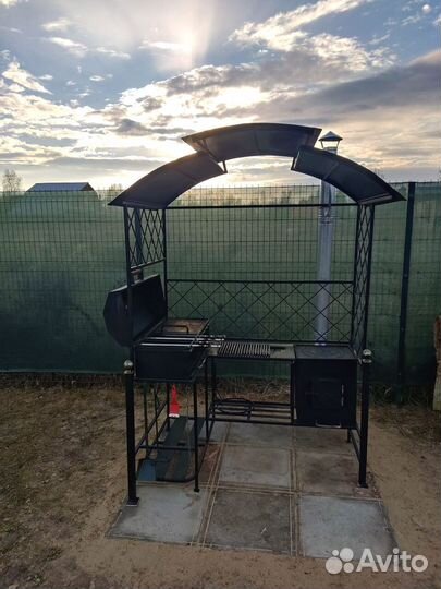 Мангал с печью и столиком