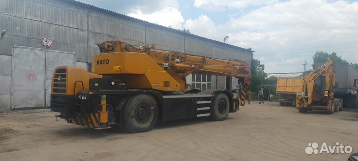 Туапсинский МашЗавод МКТТ-63, 1990