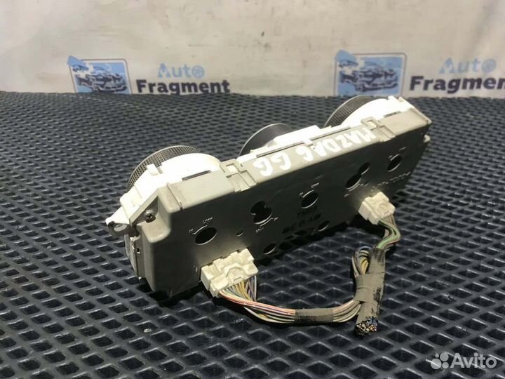 Блок управления отопителем Mazda 6 Gg L8 1.8 2006