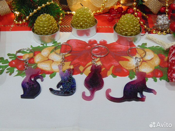 Брелок из эпоксидной смолы