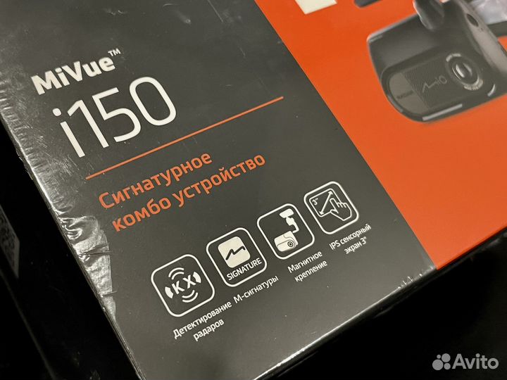 Видеорегистратор с радар детектором Mio MiVue i150