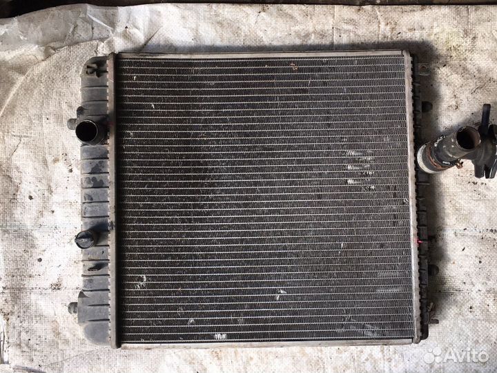 Радиатор охлаждения Opel Agila A