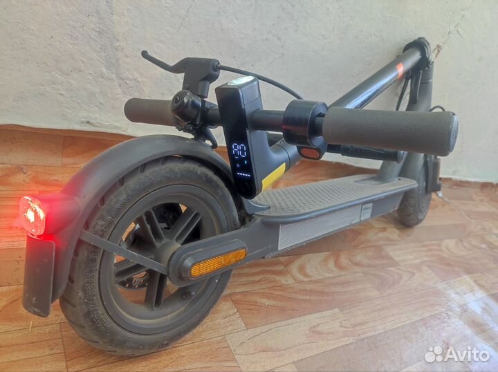Электросамокат xiaomi m365 essential