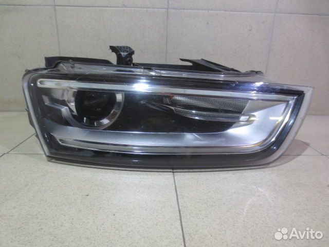 Фара правая Audi Q3 8U