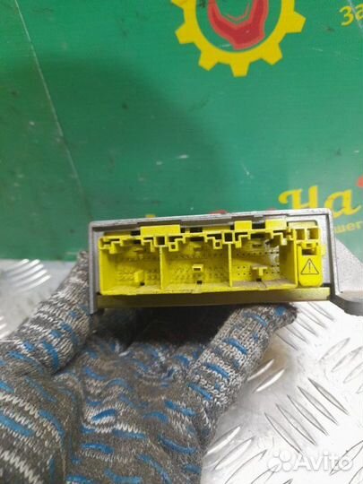 Блок управления Airbag SRS Mazda 6 седан 2.0Л 2007