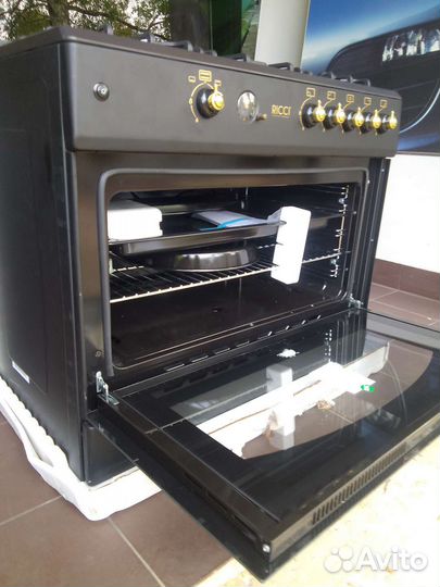 Большая газовая плита ricci RGC9030BL