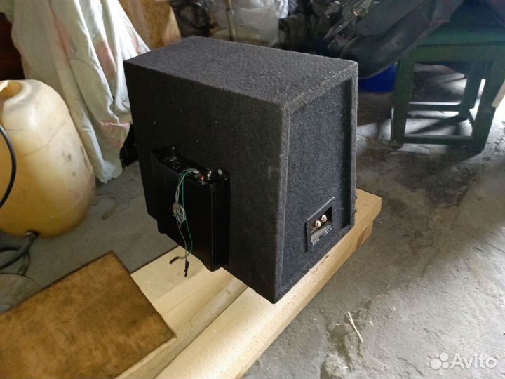Сабвуфер и усилитель