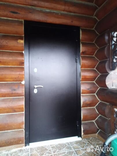Дверь входная с терморазрывом для дома