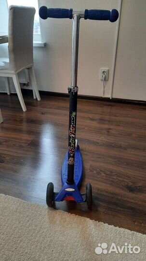 Самокат детский трехколесный