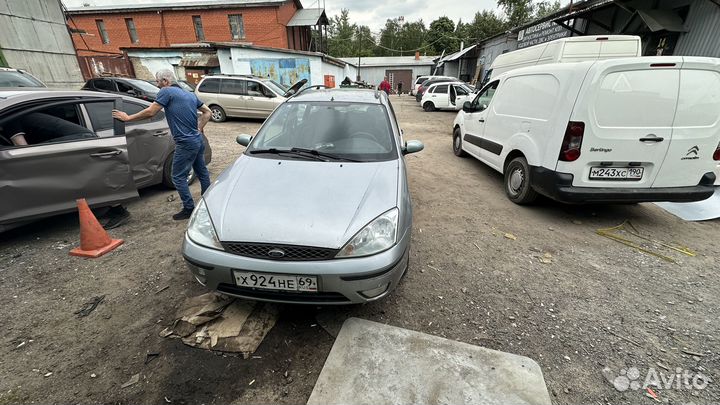 Разбор Ford focus 1 2.0 zetec