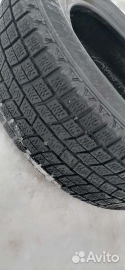 Bridgestone Blizzak MZ-03 215/60 R16
