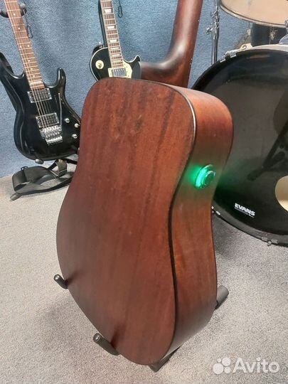 Трансакустическая гитара Cort