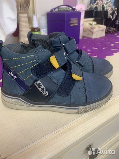 Ботинки демисезонные