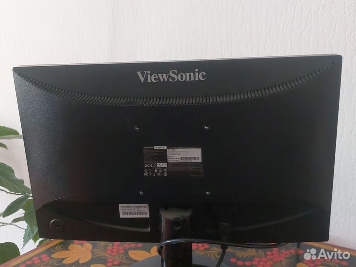 Монитор viewsonic va2038w-led