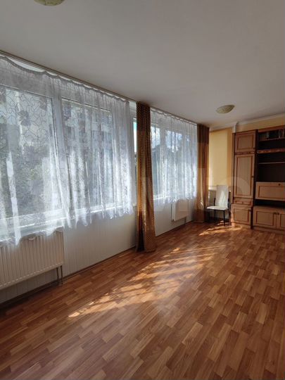 2-к. квартира, 76,5 м², 3/14 эт.