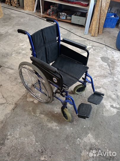 Инвалидная коляска